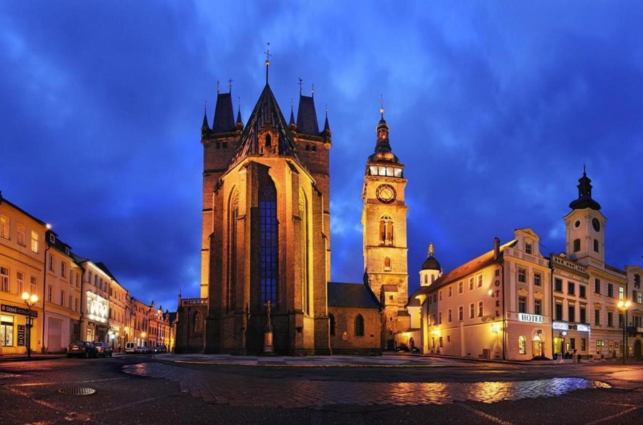 Studio Voluntário Hradec Králové Exterior foto