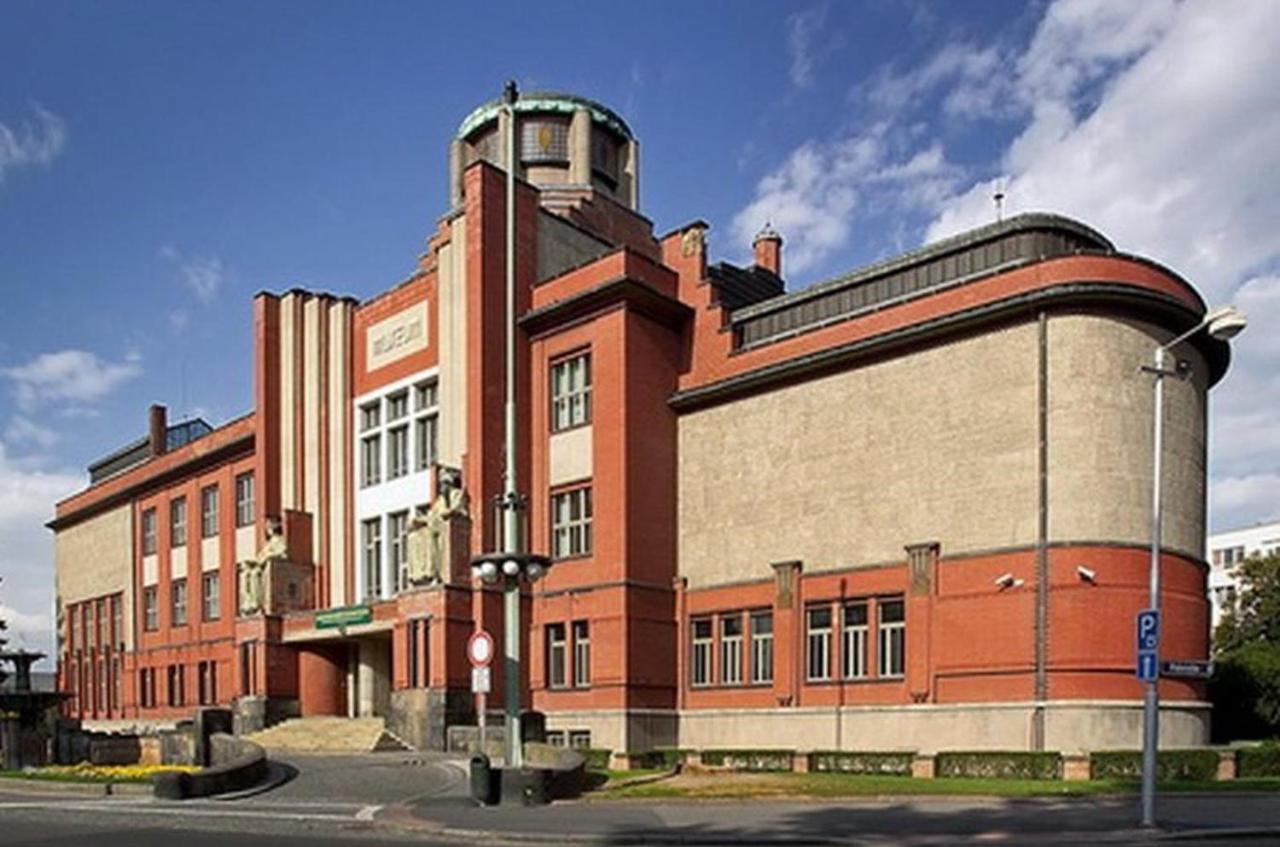 Studio Voluntário Hradec Králové Exterior foto